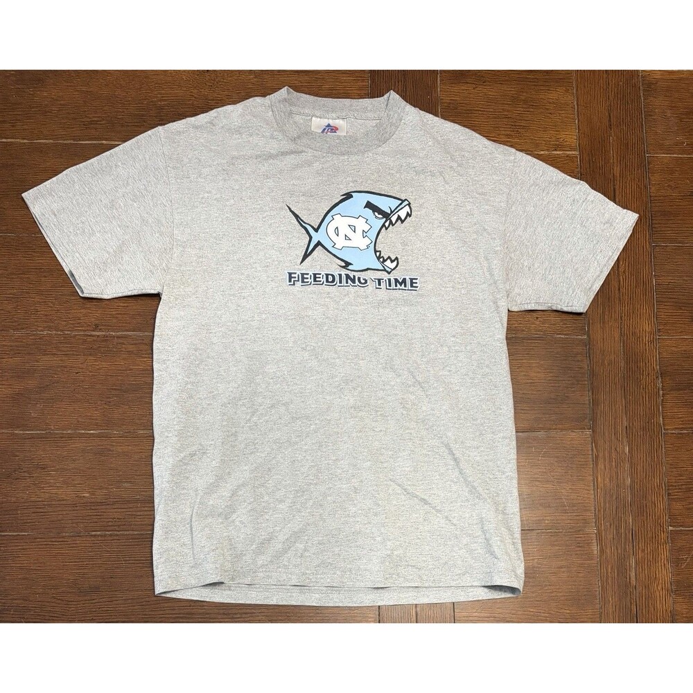 Vintage Men’s Size L North Carolina Tar Heels Feeding Time Gray T-Shirt Rare